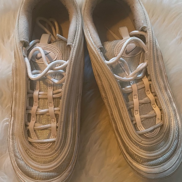Nike Air Max 97 Gently Used - Picture 2 of 4